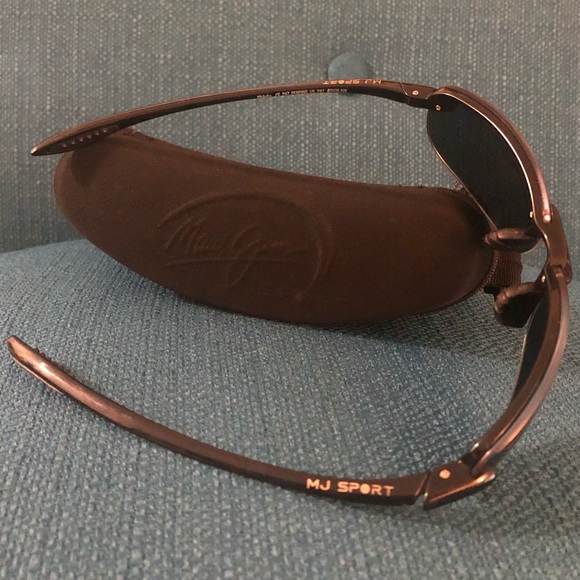 Black Maui Jim Men’s Sport Sunglasses- REPOST, NOT SOLD :) - Picture 4 of 8